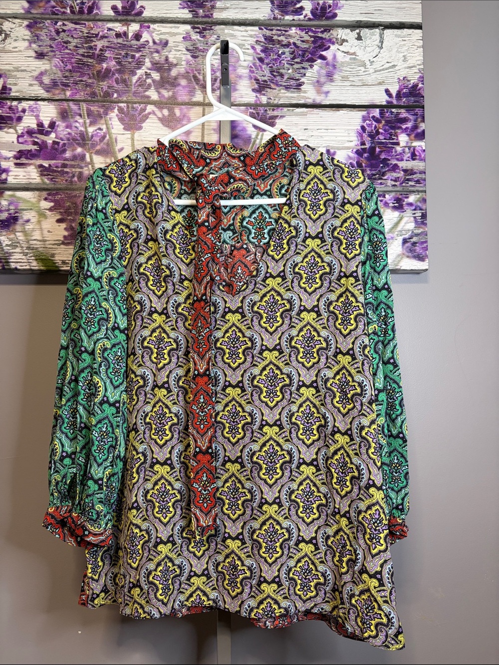 Women’s Alice and Olivia Multicolor Printed Blouse - Patterned Tie-Neck Top EUC